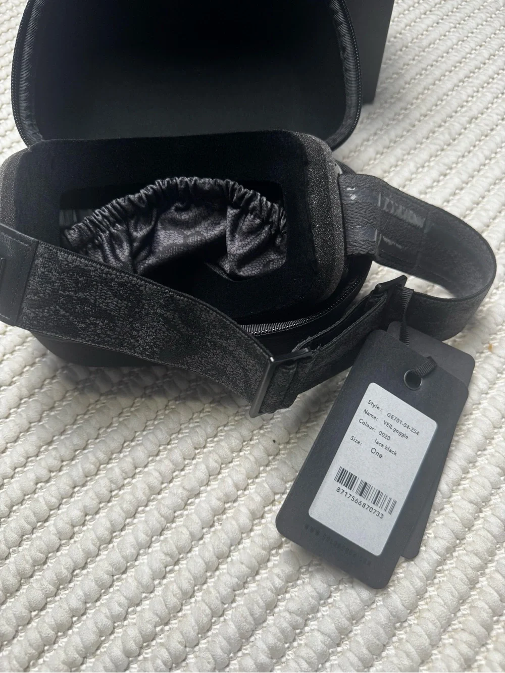 Goldbergh Veil Ski Goggles in Lace Black NEW in box